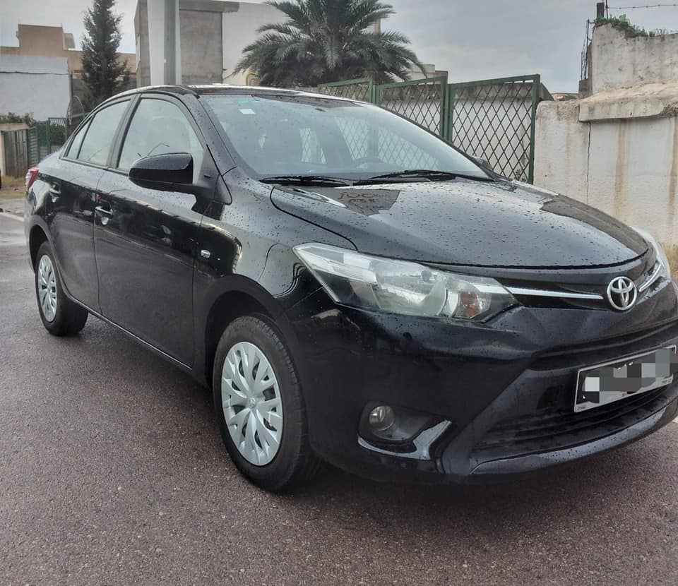 toyota-yaris-2017-130000km