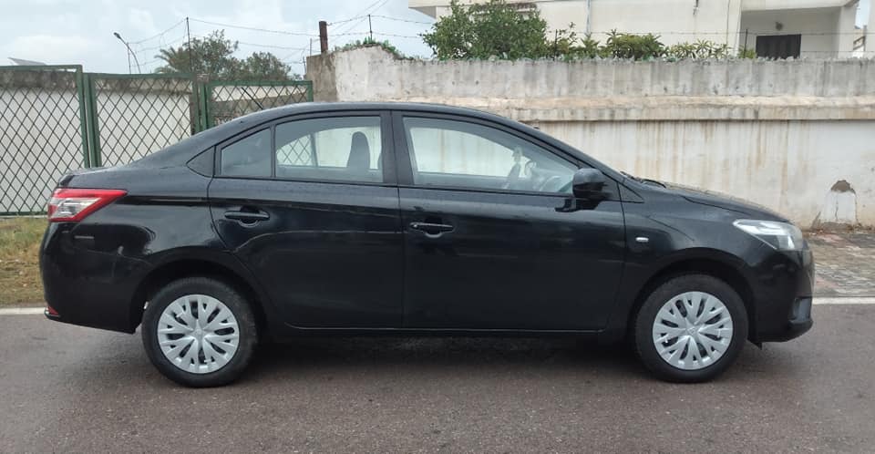 toyota-yaris-bvm-a-vendre-tunisie