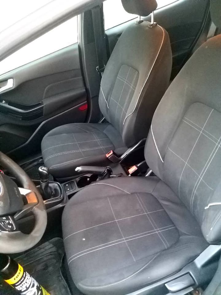voiture-ford-fiesta-tunisie