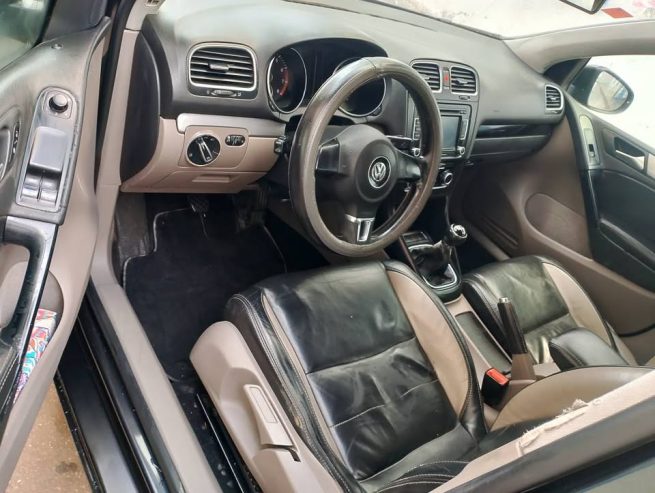 volkswagen-golf6-noire-prix-32900dt