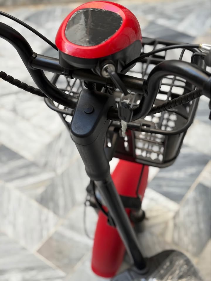 yadea-chargeur-original-prise-220v