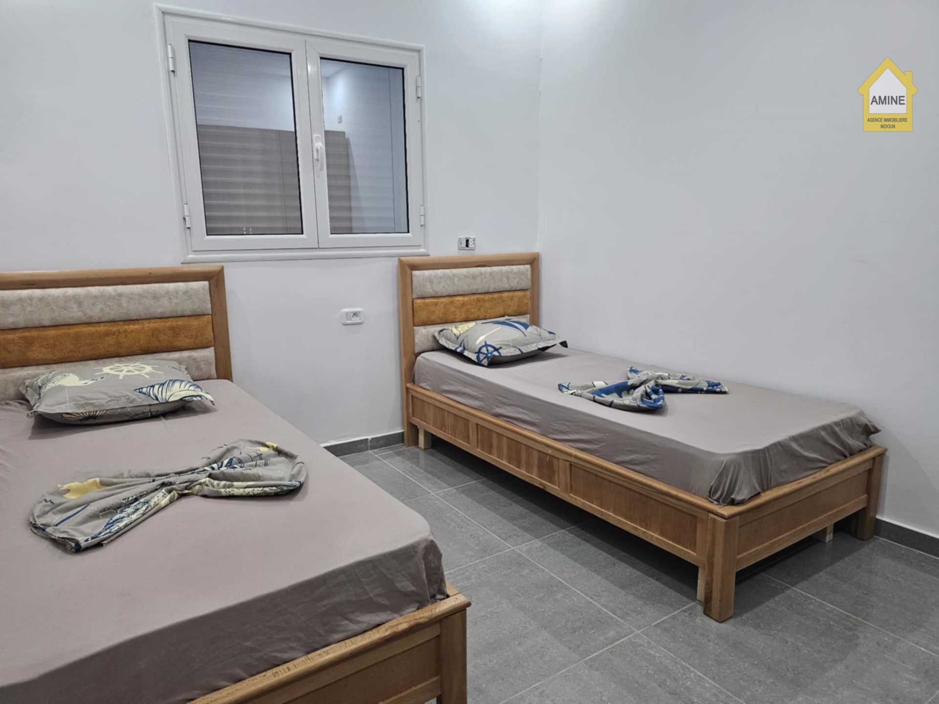 09b9e0b7-9d6d-4373-958d-362b8e84023f