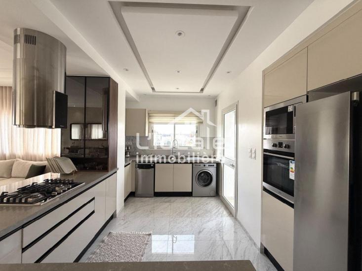 1763032857sanstitre107