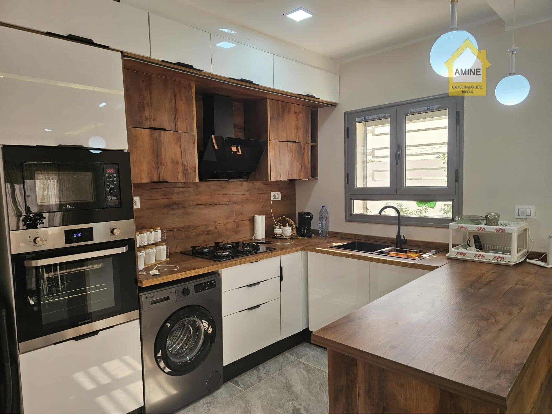 75d9affc-2bef-45ad-bd2f-16ebbd0632f9