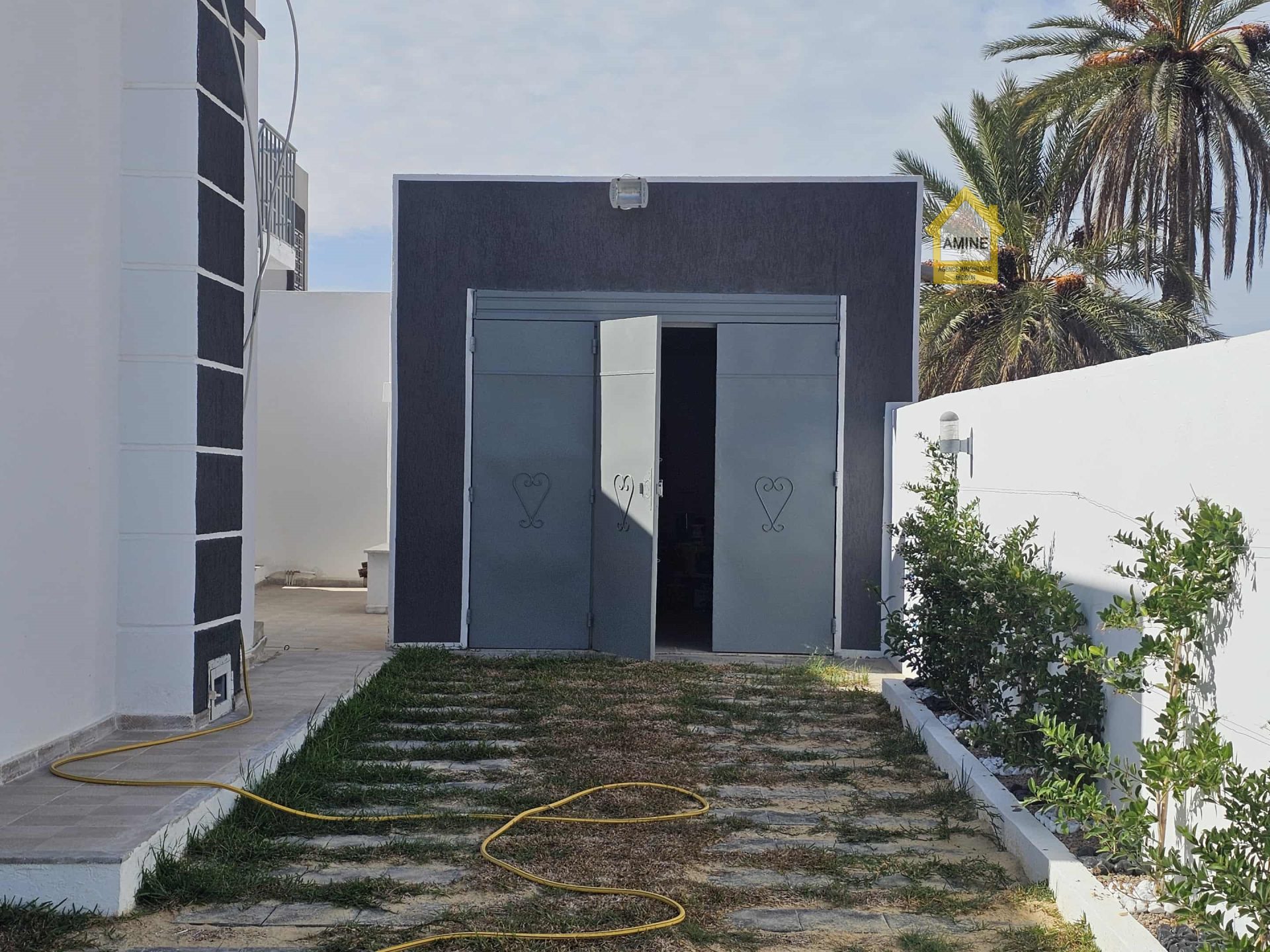 904986d6-5e21-4ecf-9a5b-3deca2c6625a