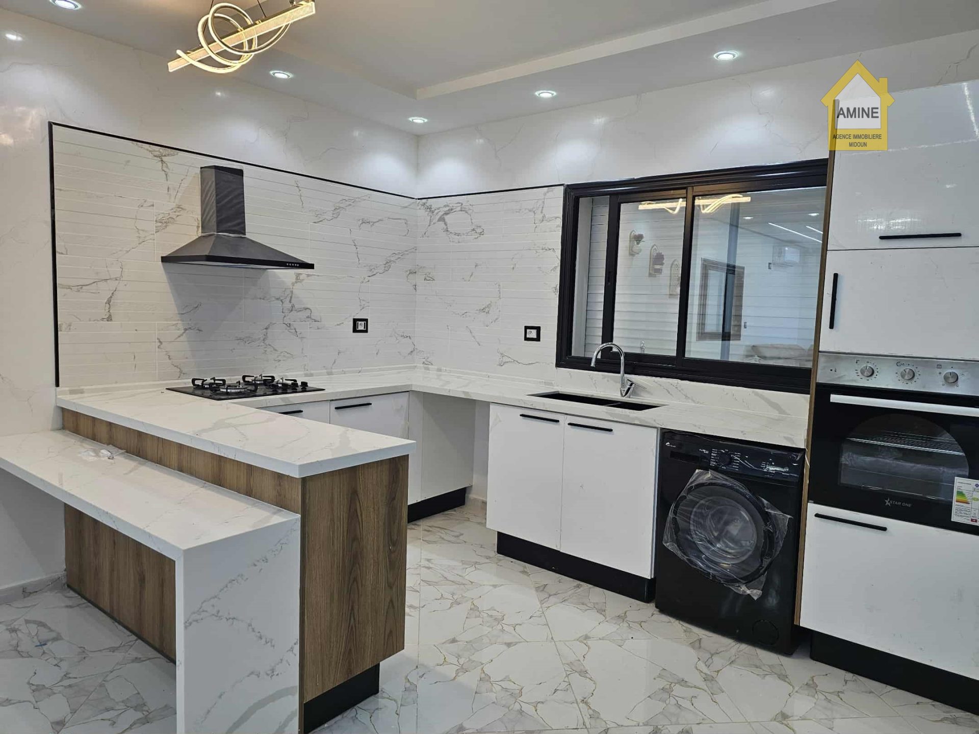 9a330366-4b08-4255-83b3-373966a828ae