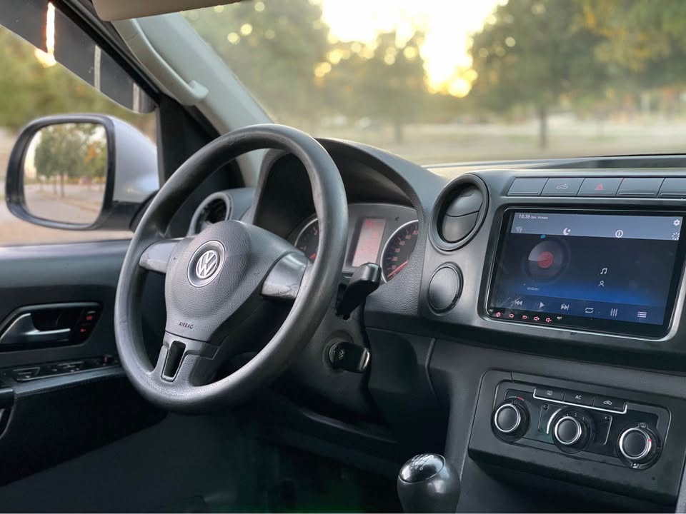 amarok-marche-pieds-et-barres-de-toit