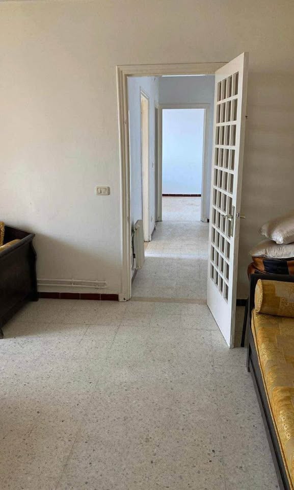 appartement-dans-immeuble-residentiel-calm-menzah-7