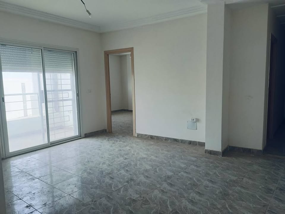 appartement-s2-a-louer-rades-salon