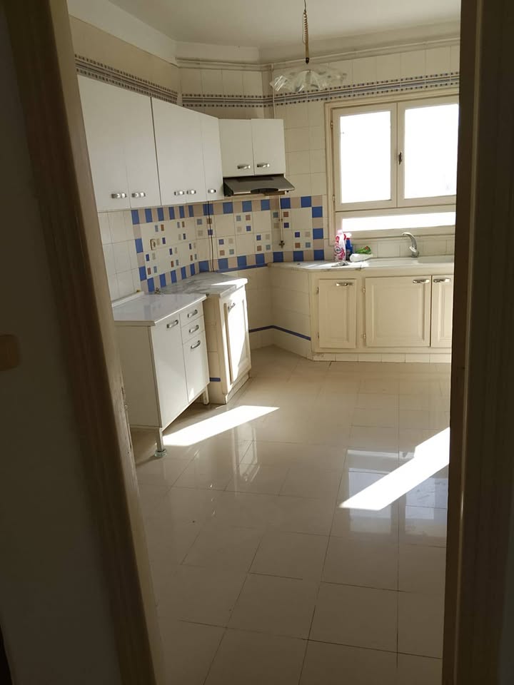 appartement-s2-riadh-el-andalous-cuisine-amenagee-sechoir