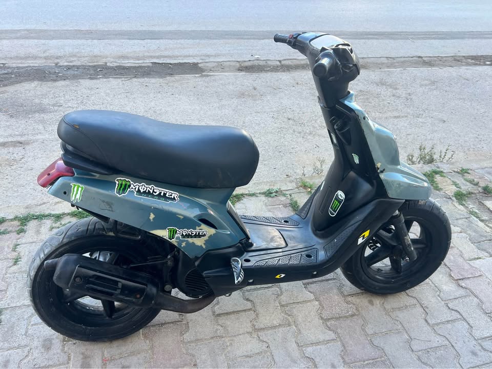 booster-mbk-selle-et-carennages