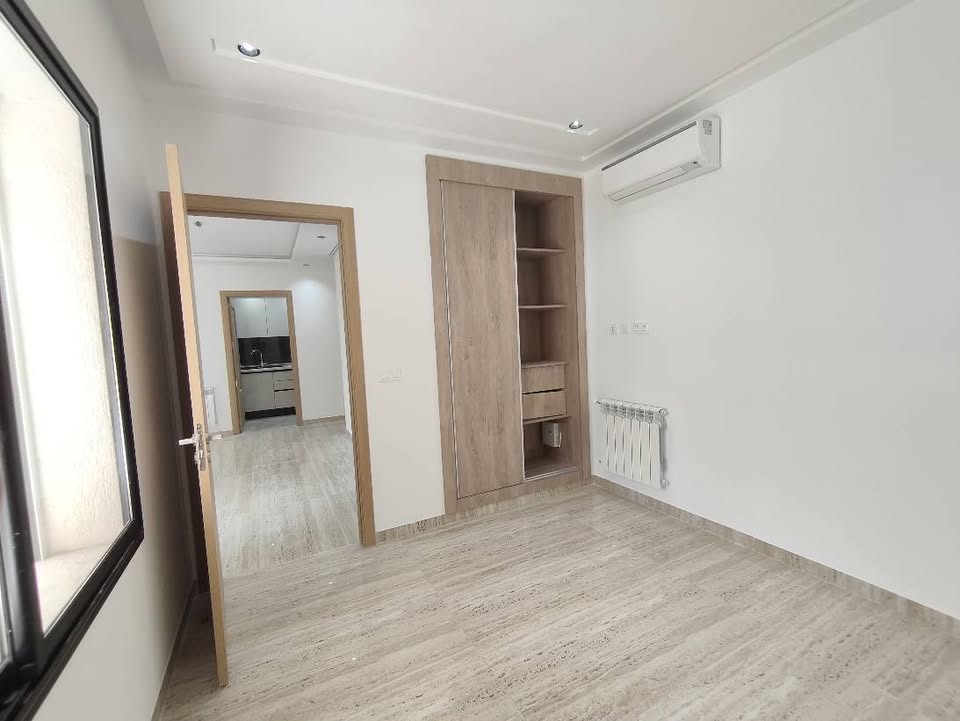 chambre-appartement-location-soukra