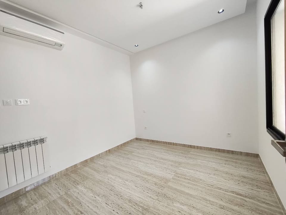 chambre-avec-placard-location-tunis
