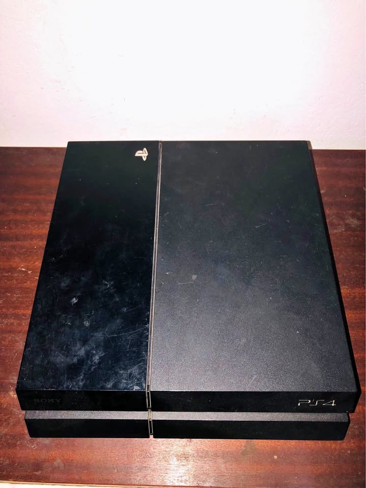 console-playstation4-lecteur-a-reparer-ksar-hlel