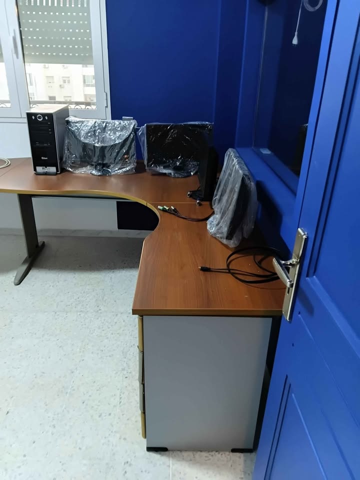 grand-bureau-en-l-pour-pc-tunisie