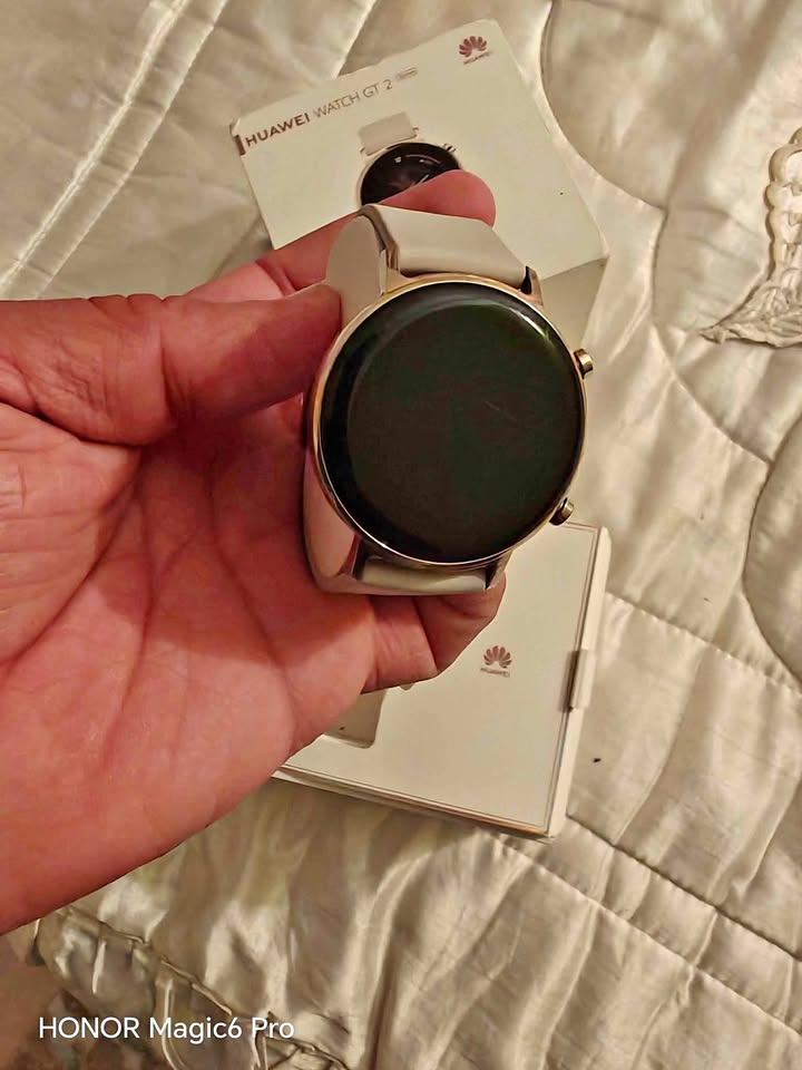 huawei-watch-gt-2-42mm-bracelet-clair