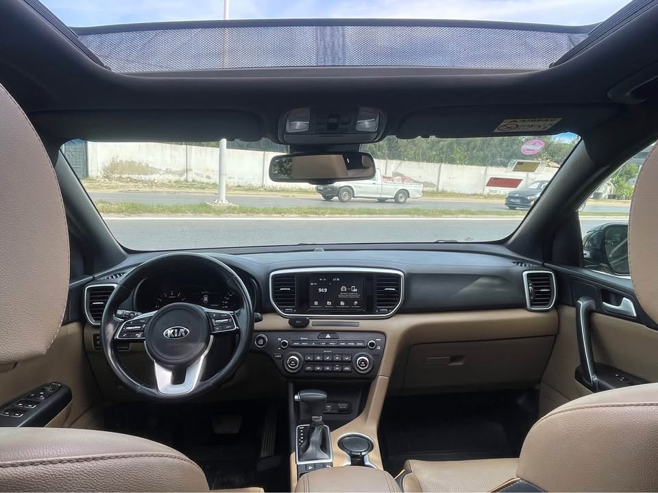 kia-sportage-2019-toit-ouvrant