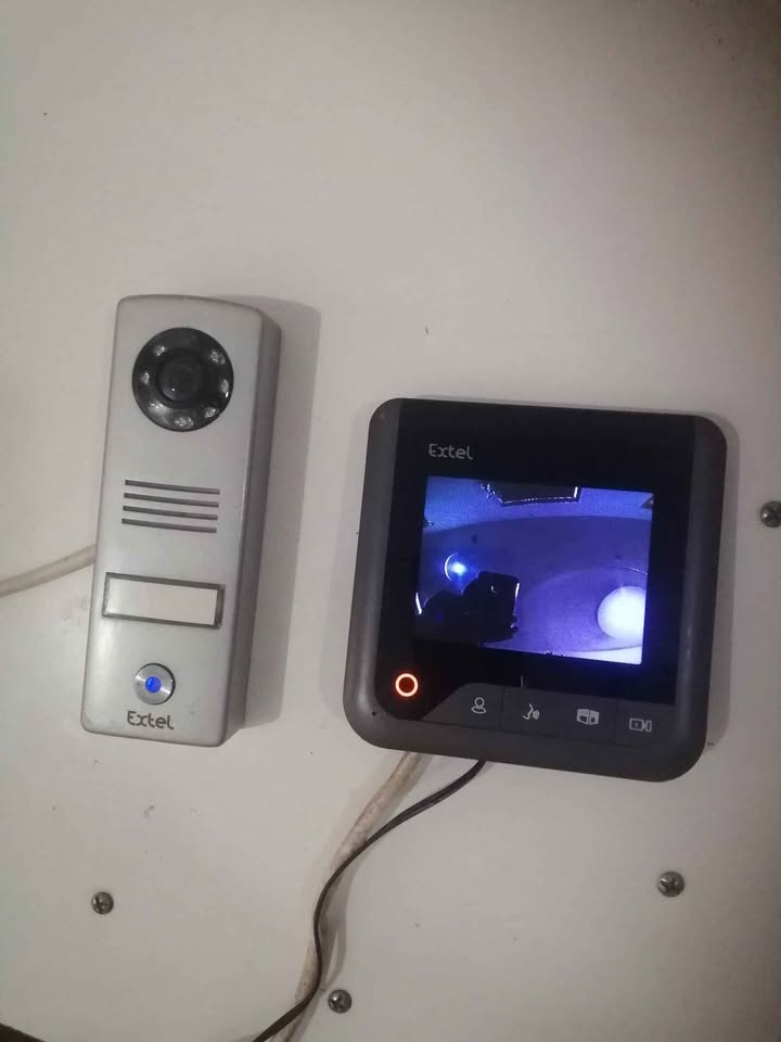 kit-interphone-camera-extel-complet