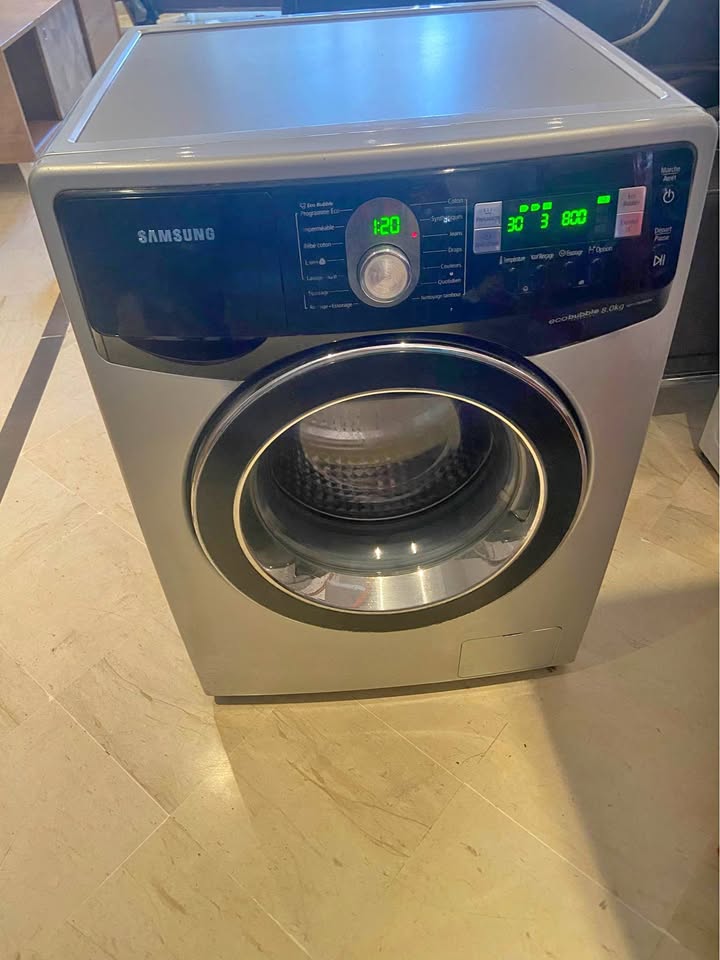 machine-a-laver-samsung-eco-bubble-8kg-ariana-face