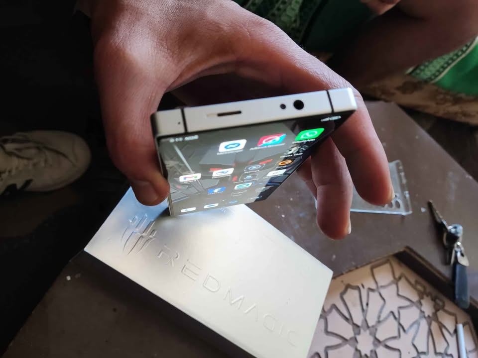 redmagic-9s-pro-snowfall-boite-chargeur-original