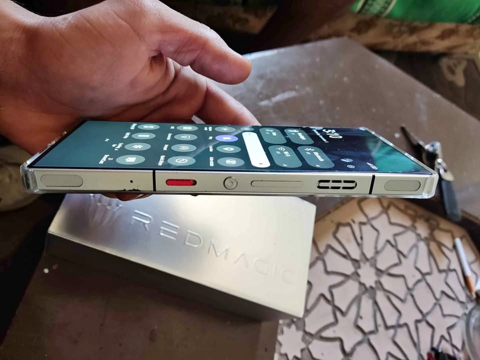 redmagic-9s-pro-snowfall-tunisie-face-avant