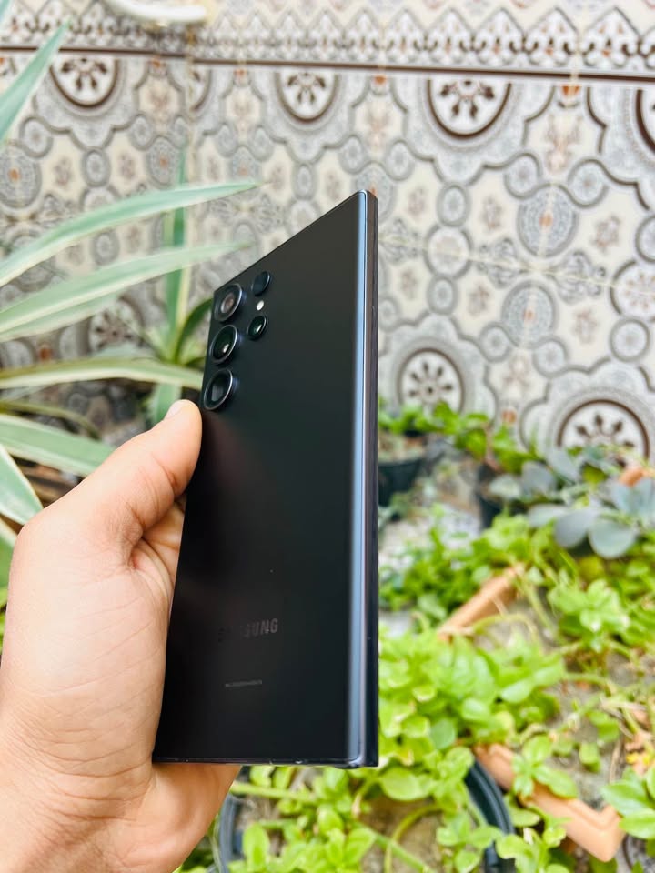 samsung-s23-ultra-etanche-batterie-5000mah