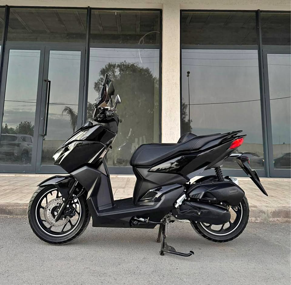 scooter-slc-azur-125-noir-la-soukra