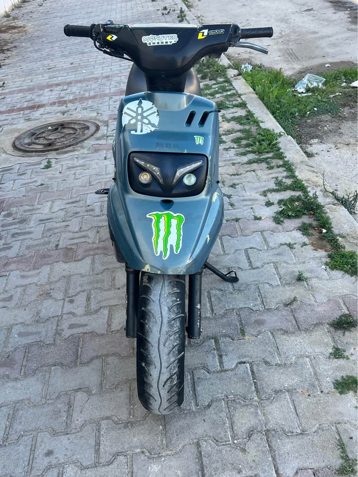 scooter-urbain-mbk-booster-ariana