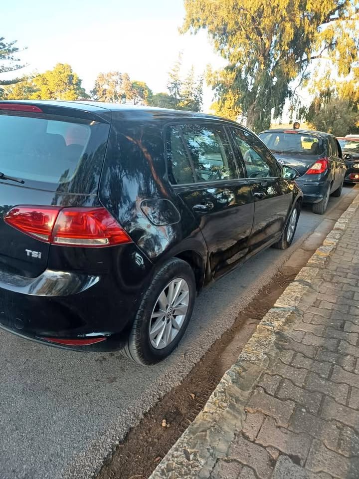 volkswagen-golf-7-2014-12-tsi-avant-sidi-bou-said