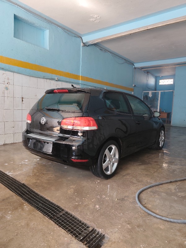 volkswagen-golf6-2009-cote-3portes