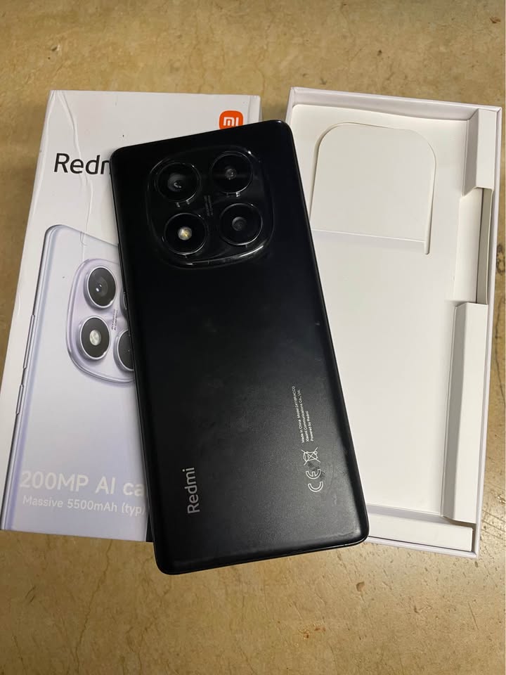 xiaomi-redmi-note-14-pro-ecran-120hz