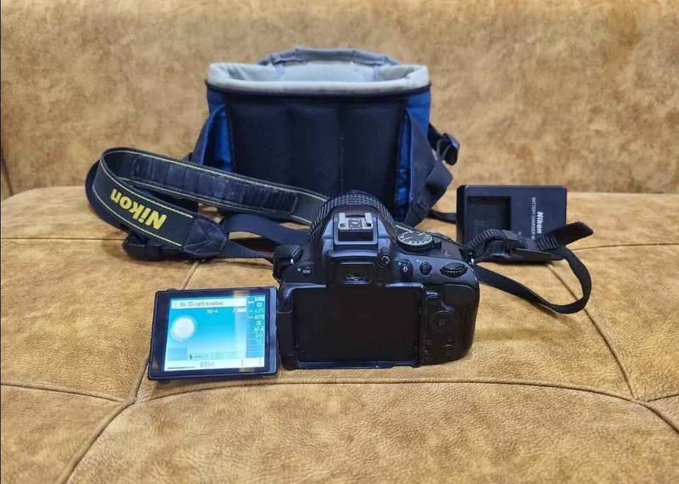 appareil-reflex-nikon-d5100-kit-vendu-avec-sac-camera