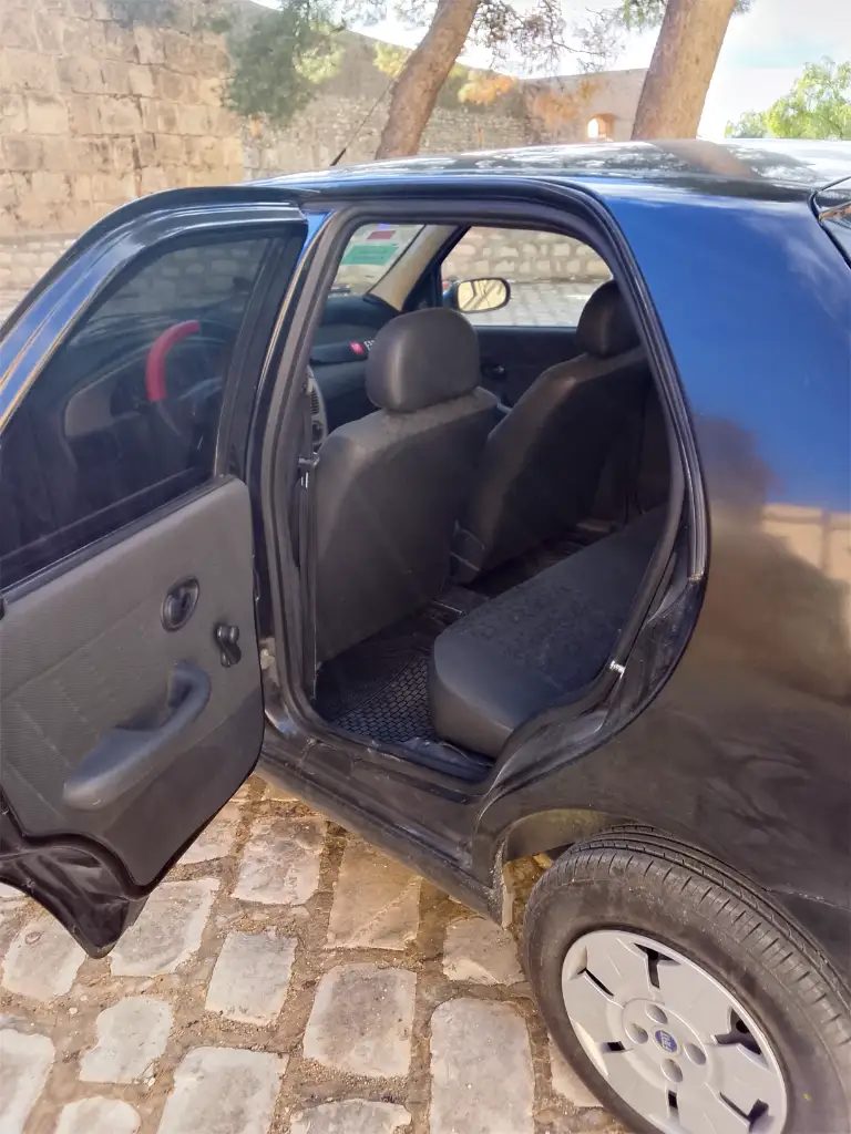 banquette-arriere-fiat-palio-3-espace-habitacle