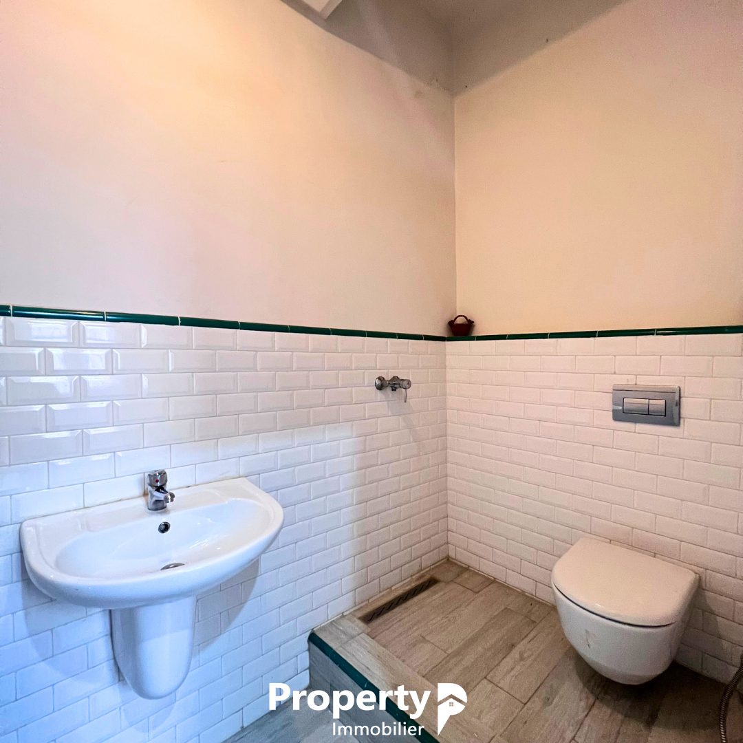 bureau-110m2-a-louer-centre-ville-tunis