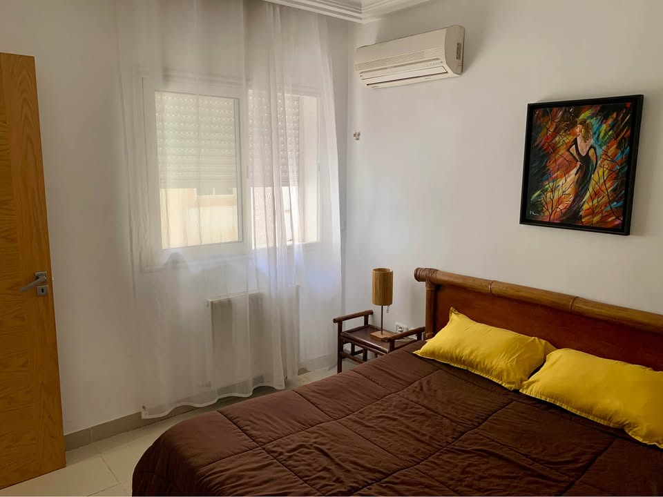 chambre-parentale-appartement-s1-ennasr-avec-dressing