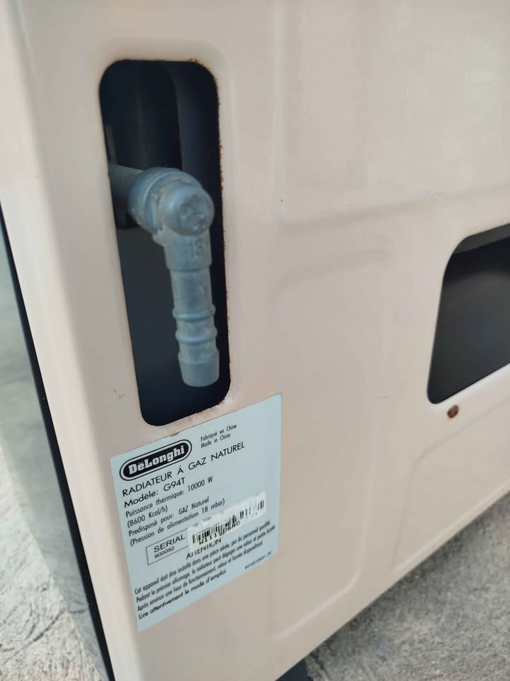 chauffage-gaz-importe-delonghi-bon-etat-tunisie