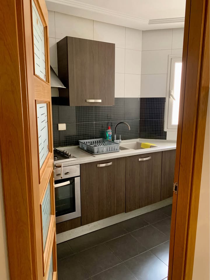 cuisine-independante-appartement-s1-ennasr-tunis