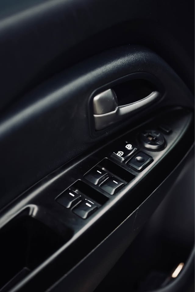 kia-rio-3-coupe-climatisation-climatronic-bluetooth-tunis