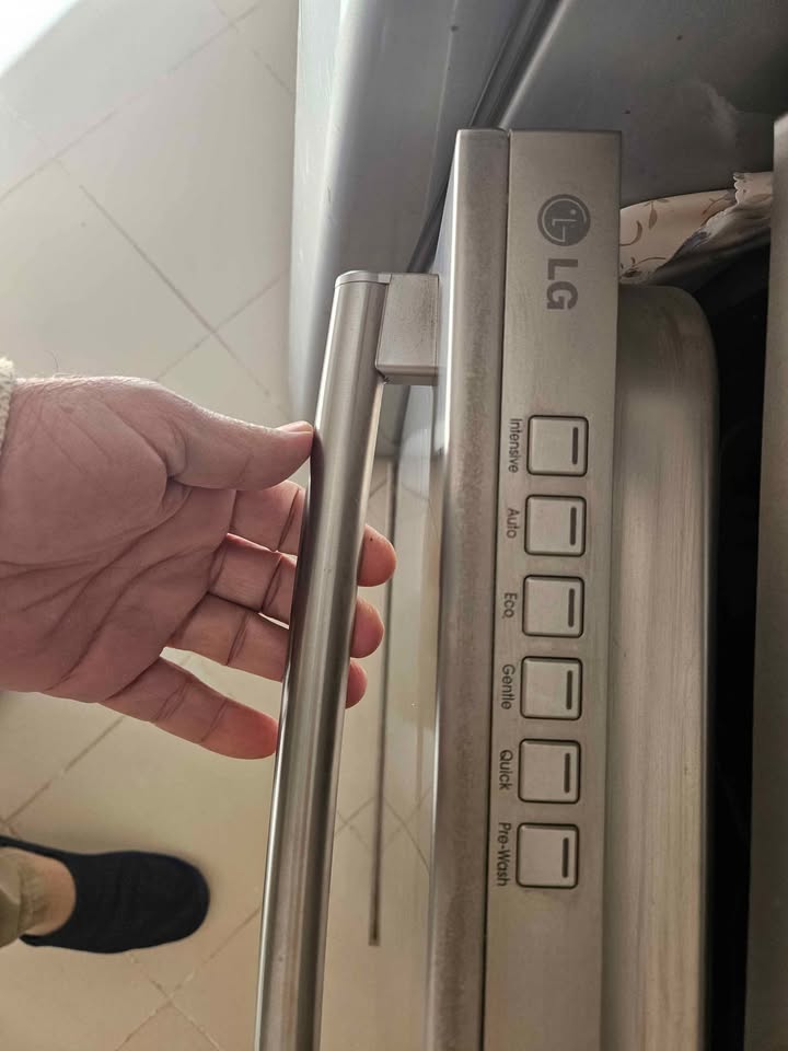 lave-vaisselle-lg-vue-cuisine-tunis