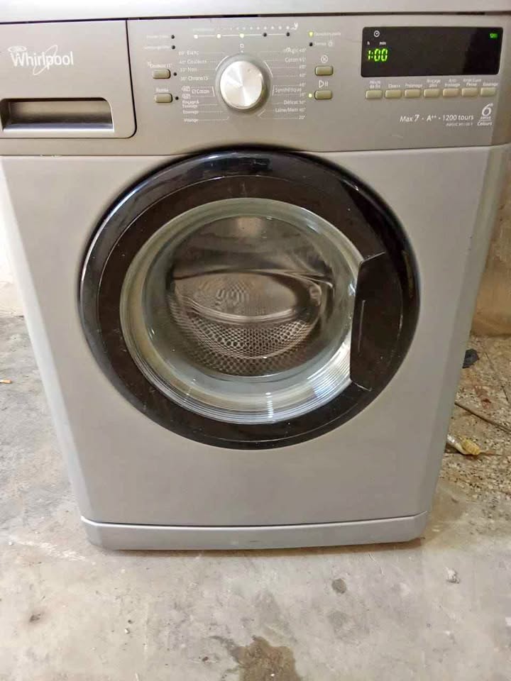 machine-a-laver-whirlpool-7kg-6eme-sens-tunis