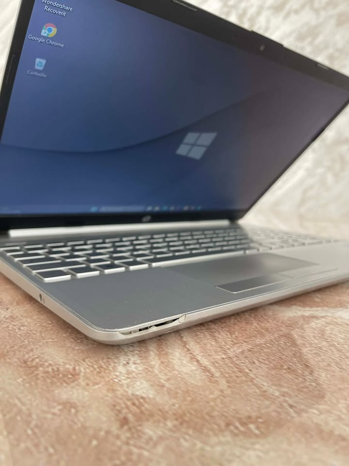 p-15-dw300nk-coin-chassis-fissure-detail