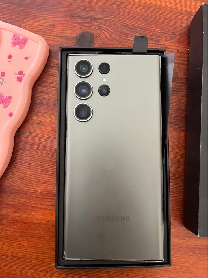 samsung-s23-ultra-256go-12go-gros-plan-modules-photo