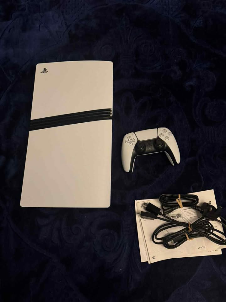 sony-playstation-5-pro-2to-cables-et-manette