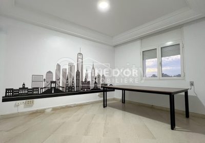 Bureau 100 m² à louer au Centre Urbain Nord – emplacement stratégique avec parking – Bureaux et Plateaux – Tunis – photo 1