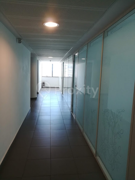 bureau-ferme-vitree-lac2-location-entreprise