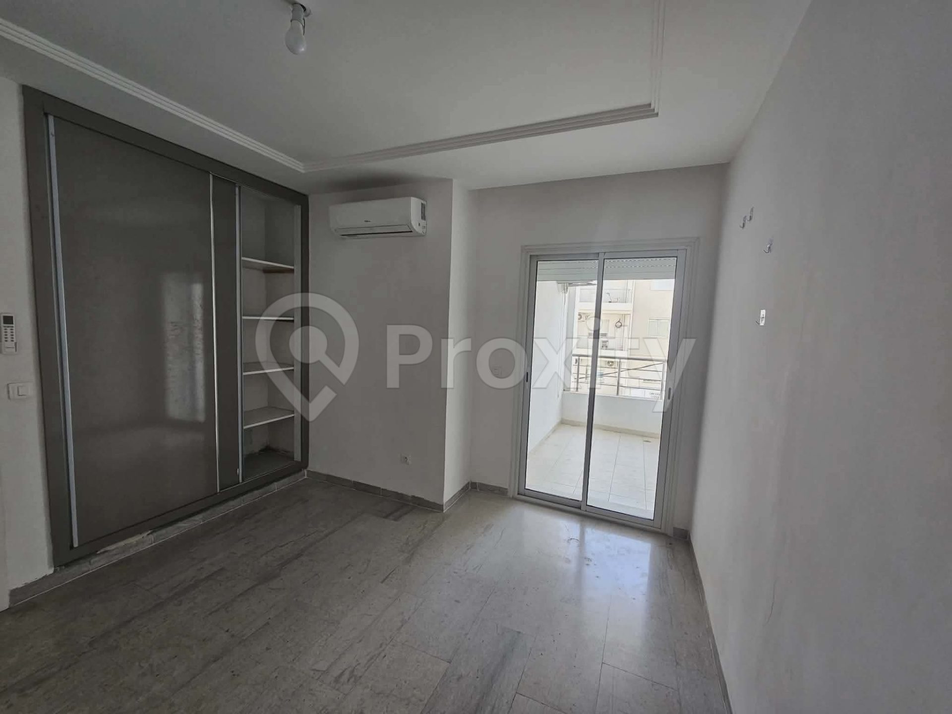 salle-de-bain-douche-appartement-s2-riadh-el-andalous