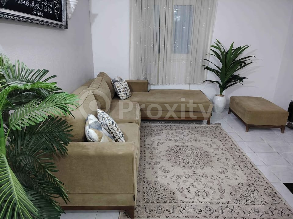 sejour-anti-taches-en-tres-bon-etat