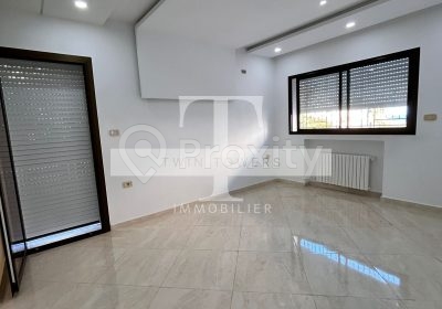 thumb_1210547_property_xlarge