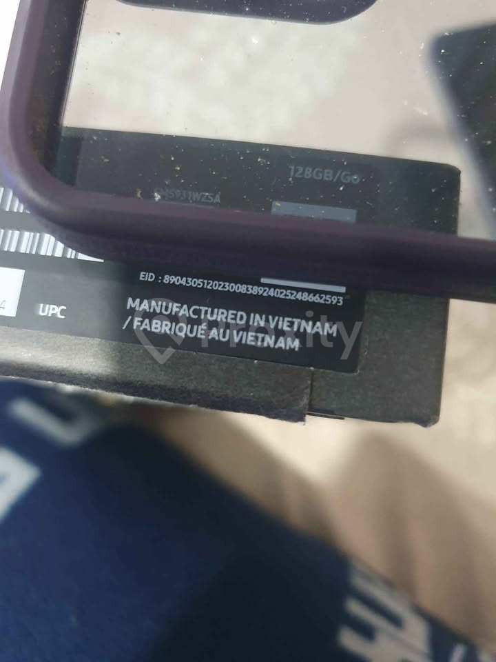 Samsung S25 12/128 importé France (tél validé Sajjalni) – Boumhal – 1600 TND