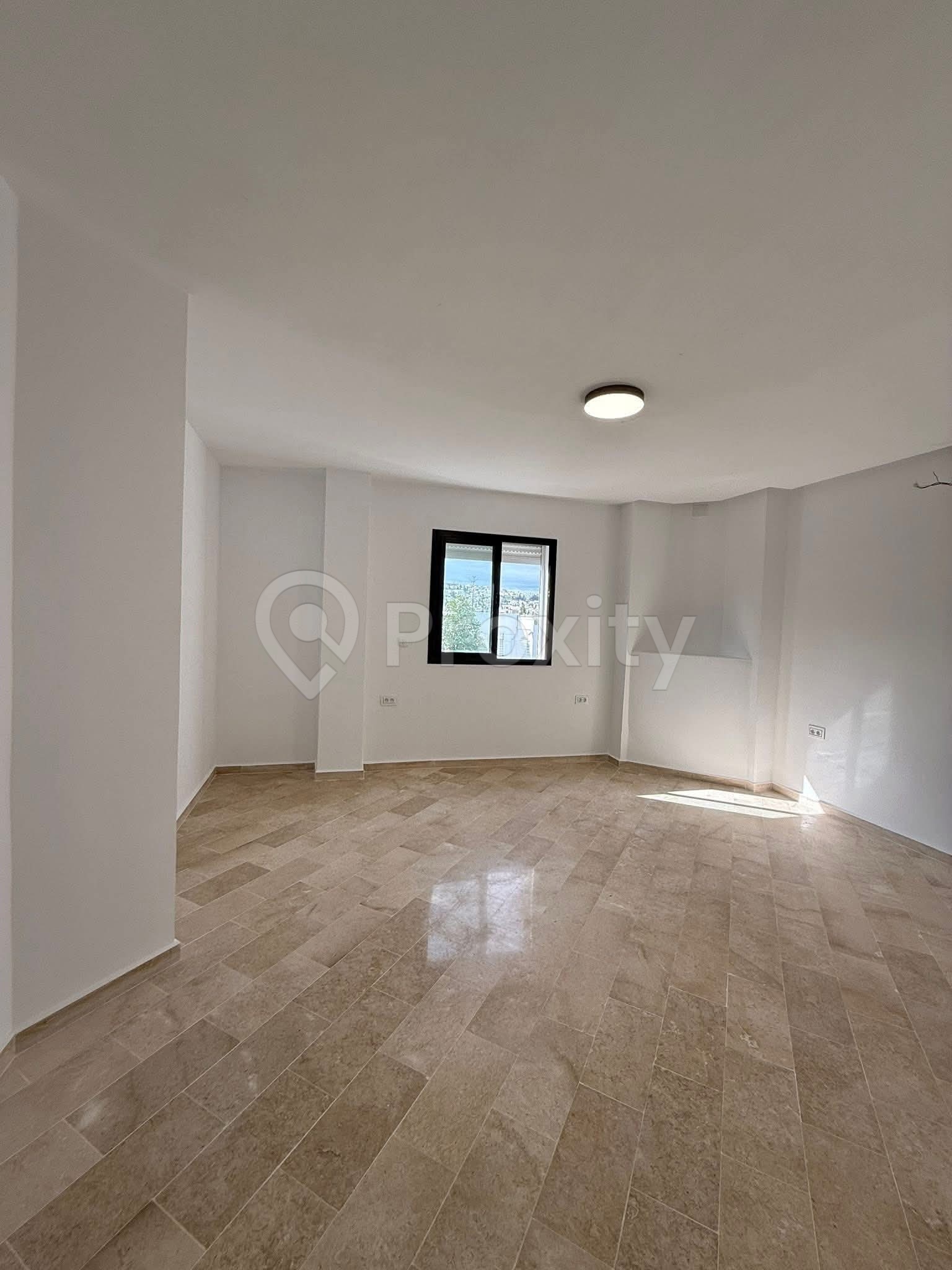 bureau-neuf-haut-standing-el-menzah-7